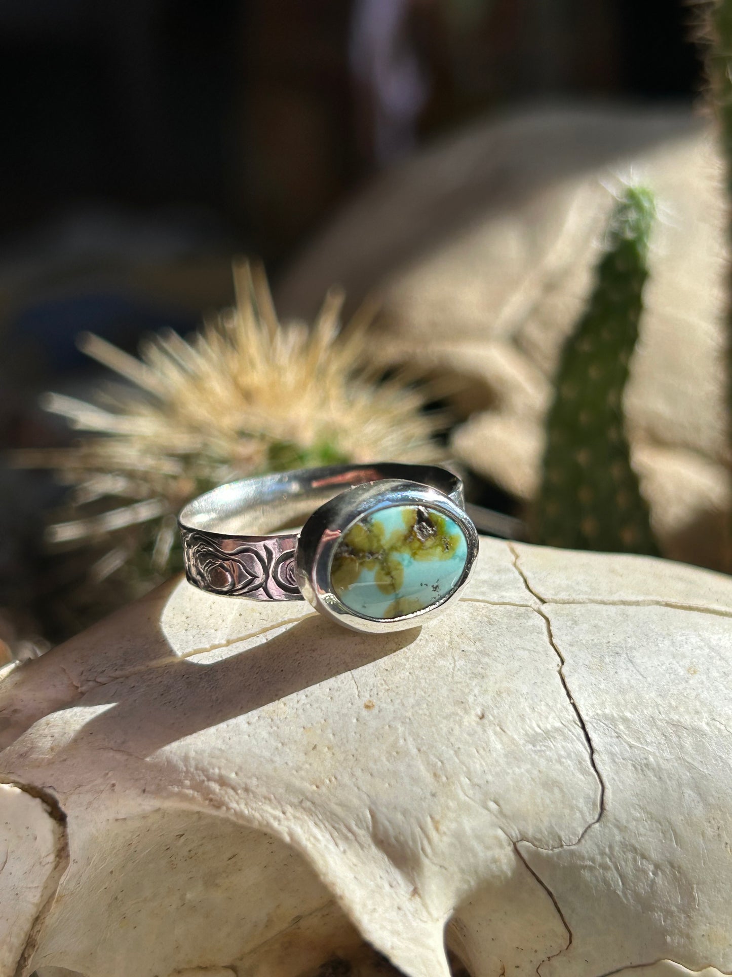 Sonoran Gold Turquoise Size 5 Engraved Band