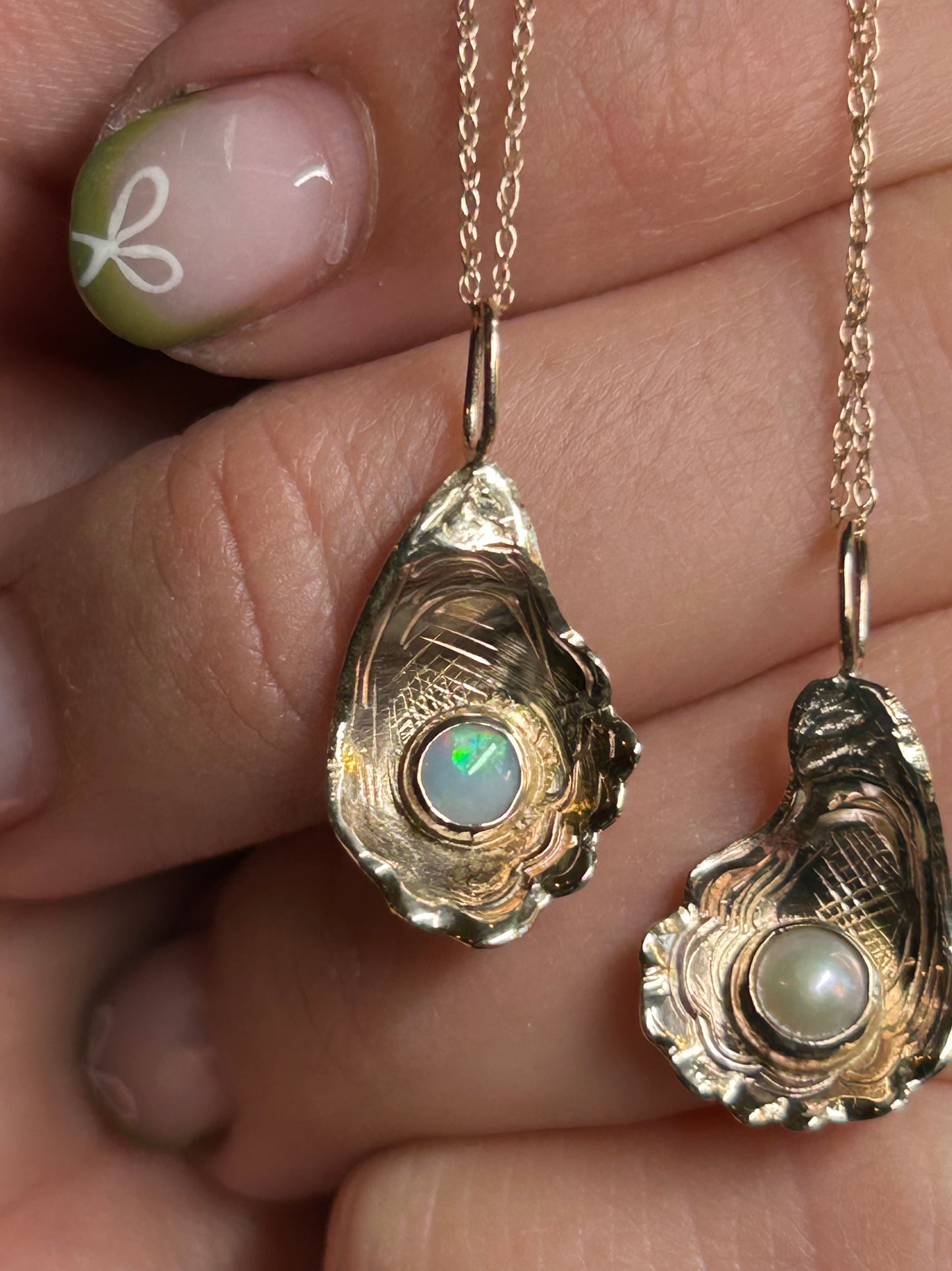 14k Gold Engraved Oyster Necklace with White Opal