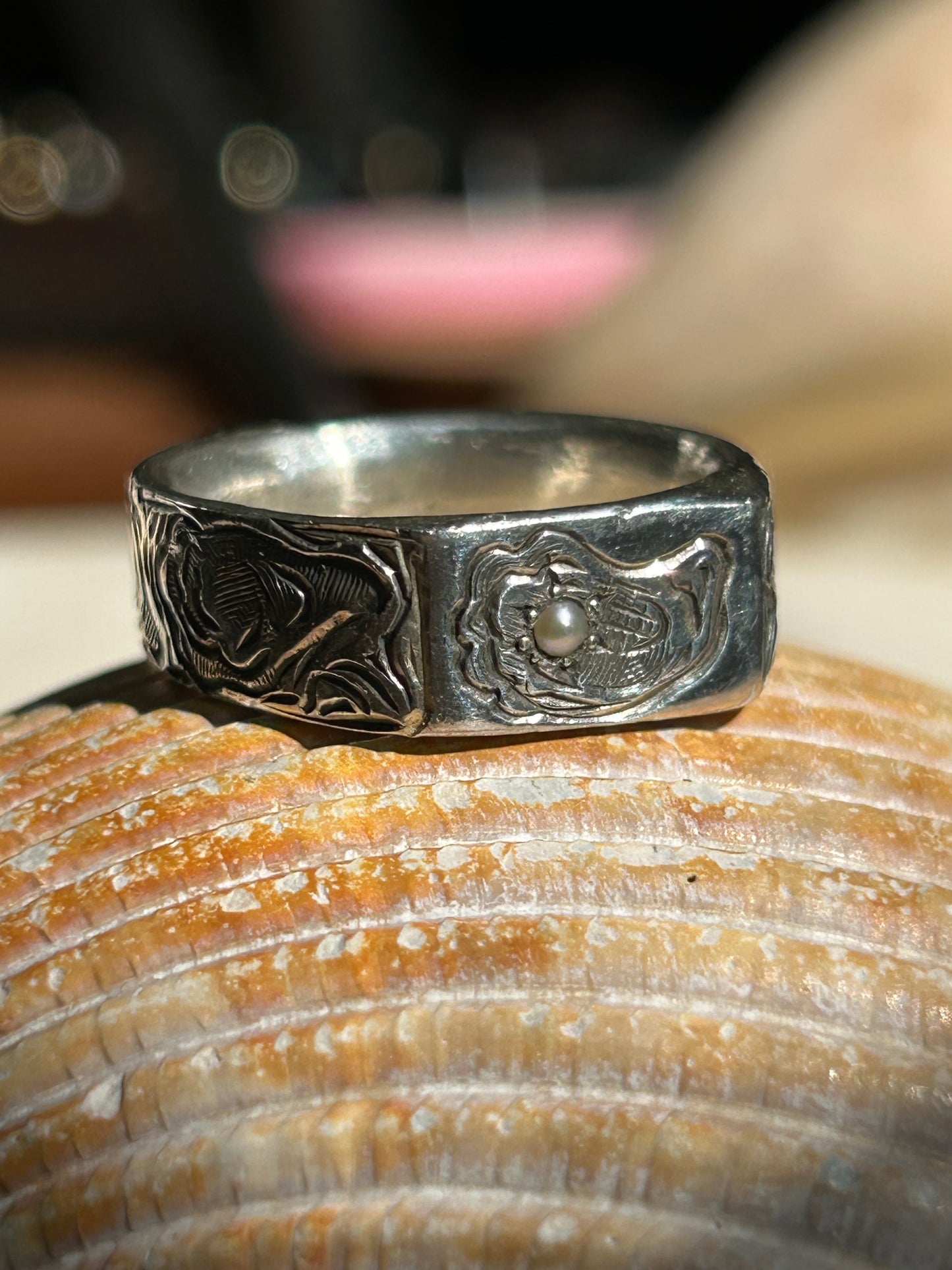 Blazar x HGJ Engraved Oyster and Pearl Ring