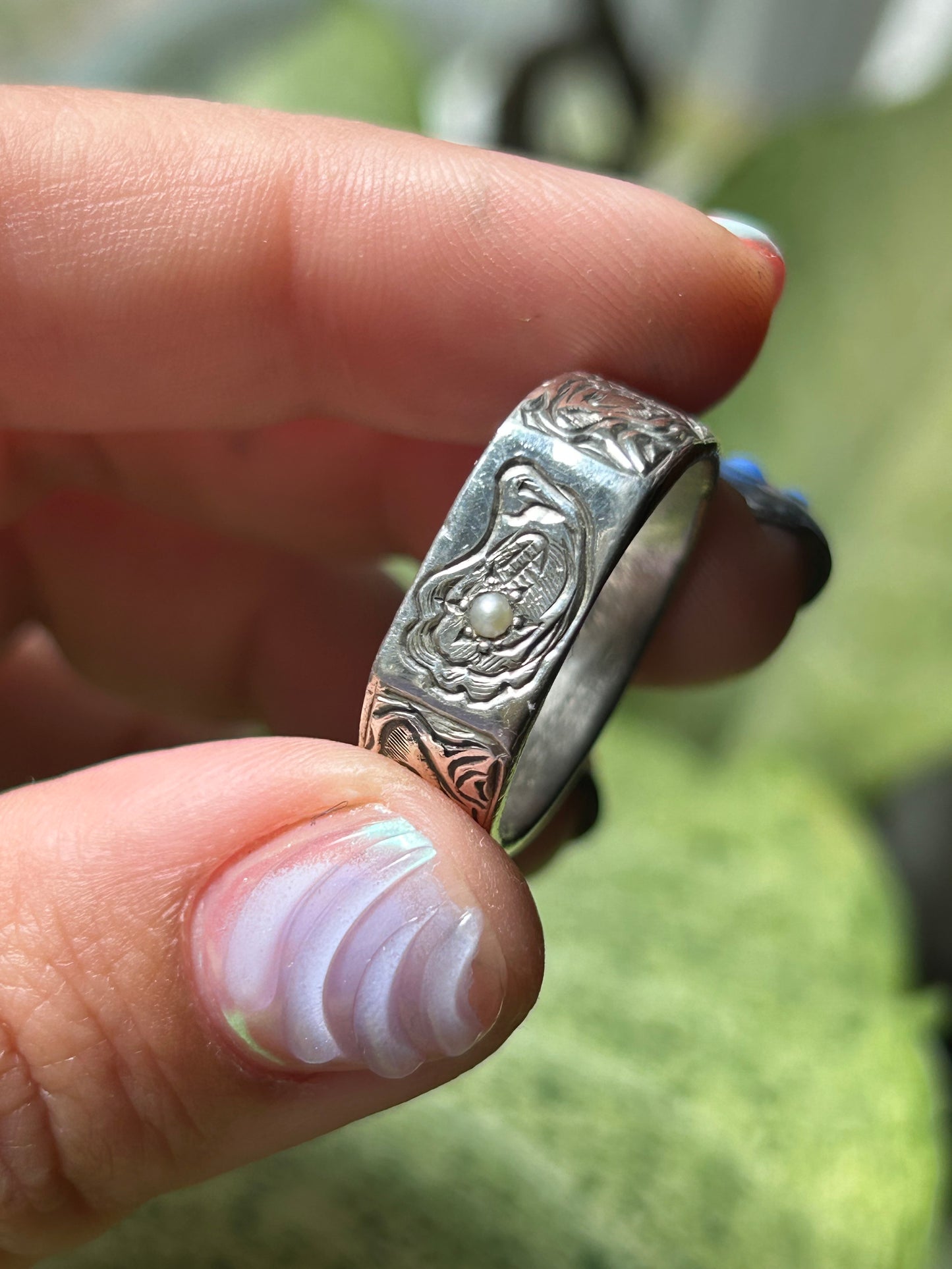 Blazar x HGJ Engraved Oyster and Pearl Ring