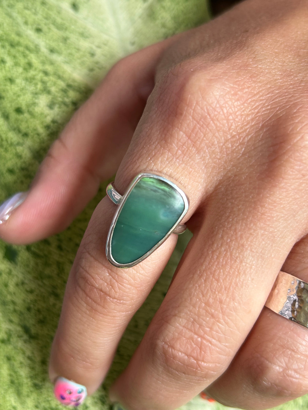 Indonesian Opalized wood size 7 1/2