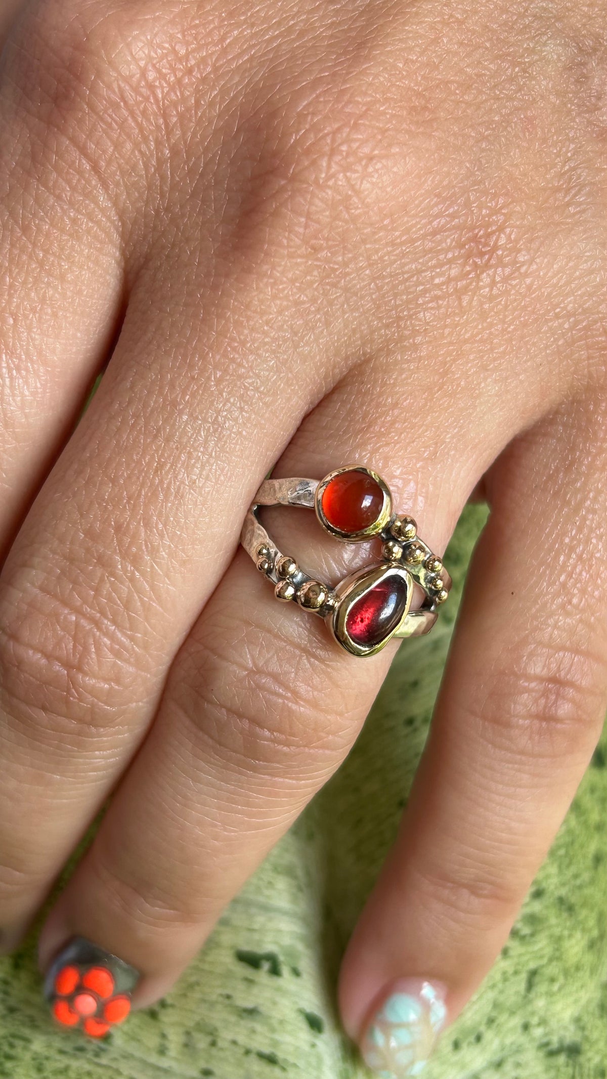 Wavy Baby Garnet & Carnelian 14k yellow gold details on sterling size 8