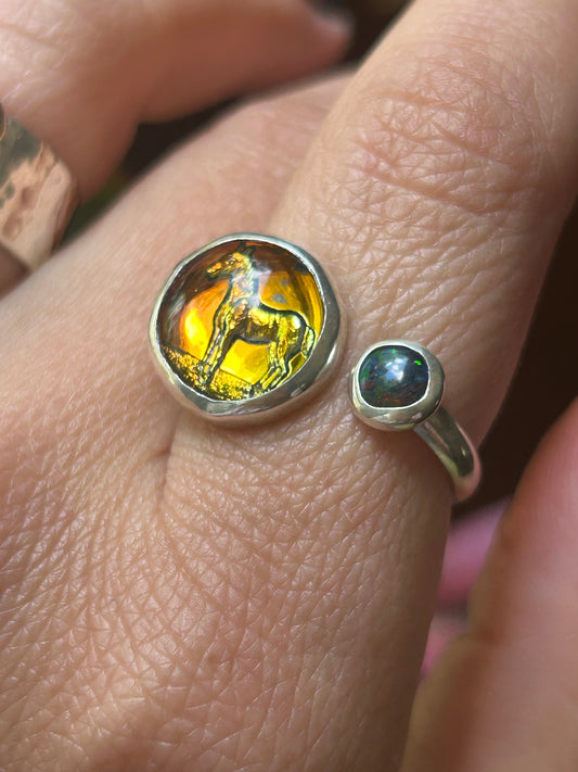 Horse Czech glass & Lab Opal size 9