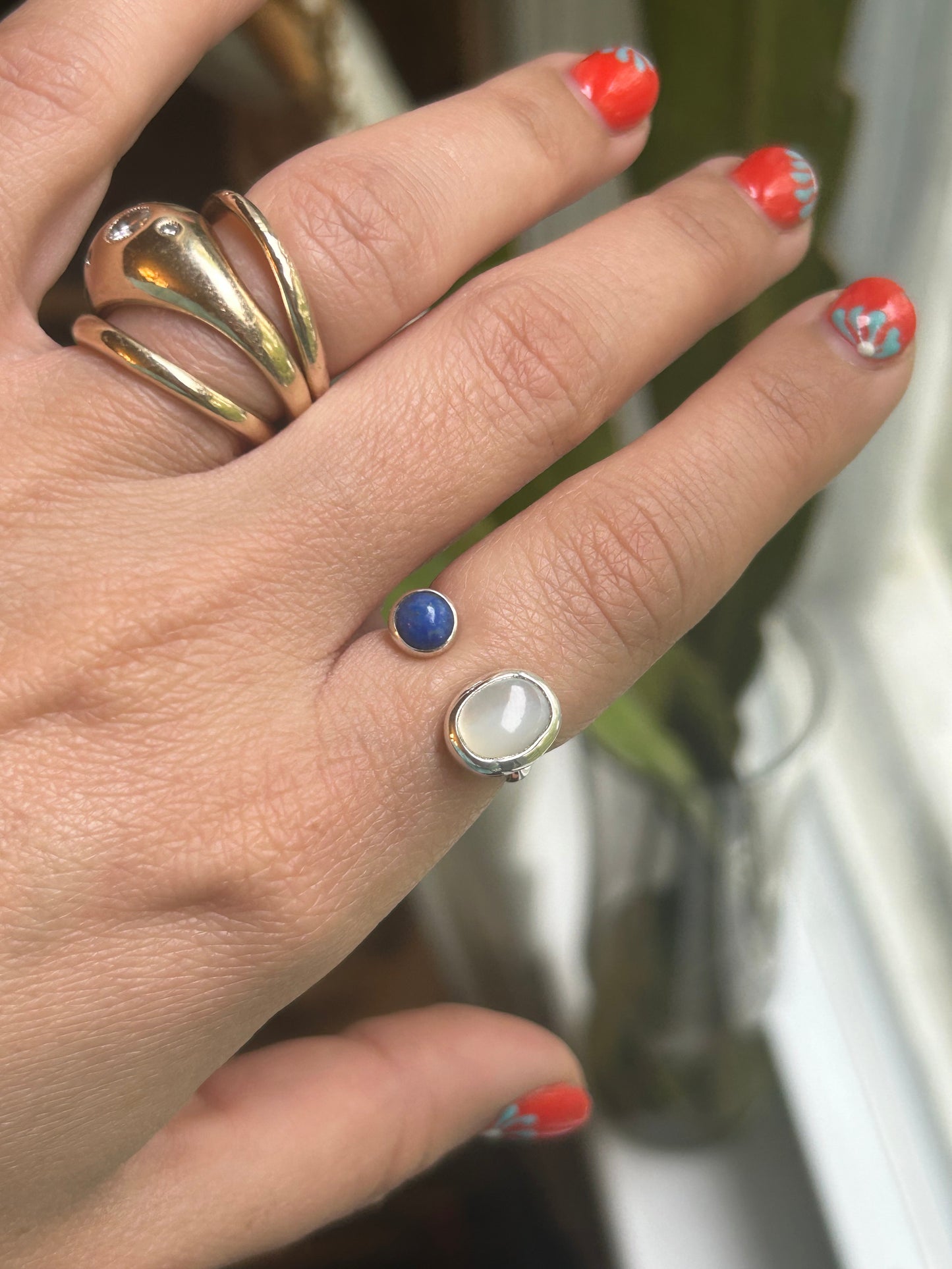 Mother of Pearl & Lapis Lazuli Adjustable Ring