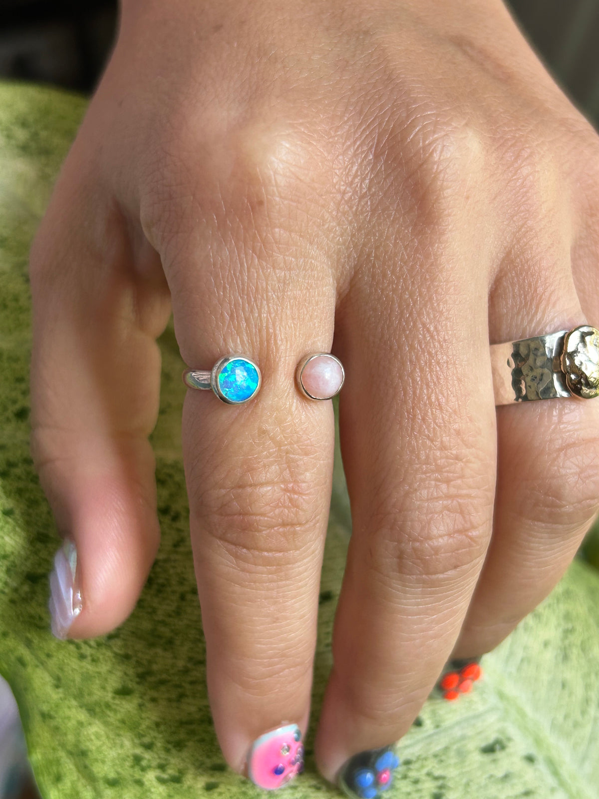 Blue lab opal & pink opal size 8