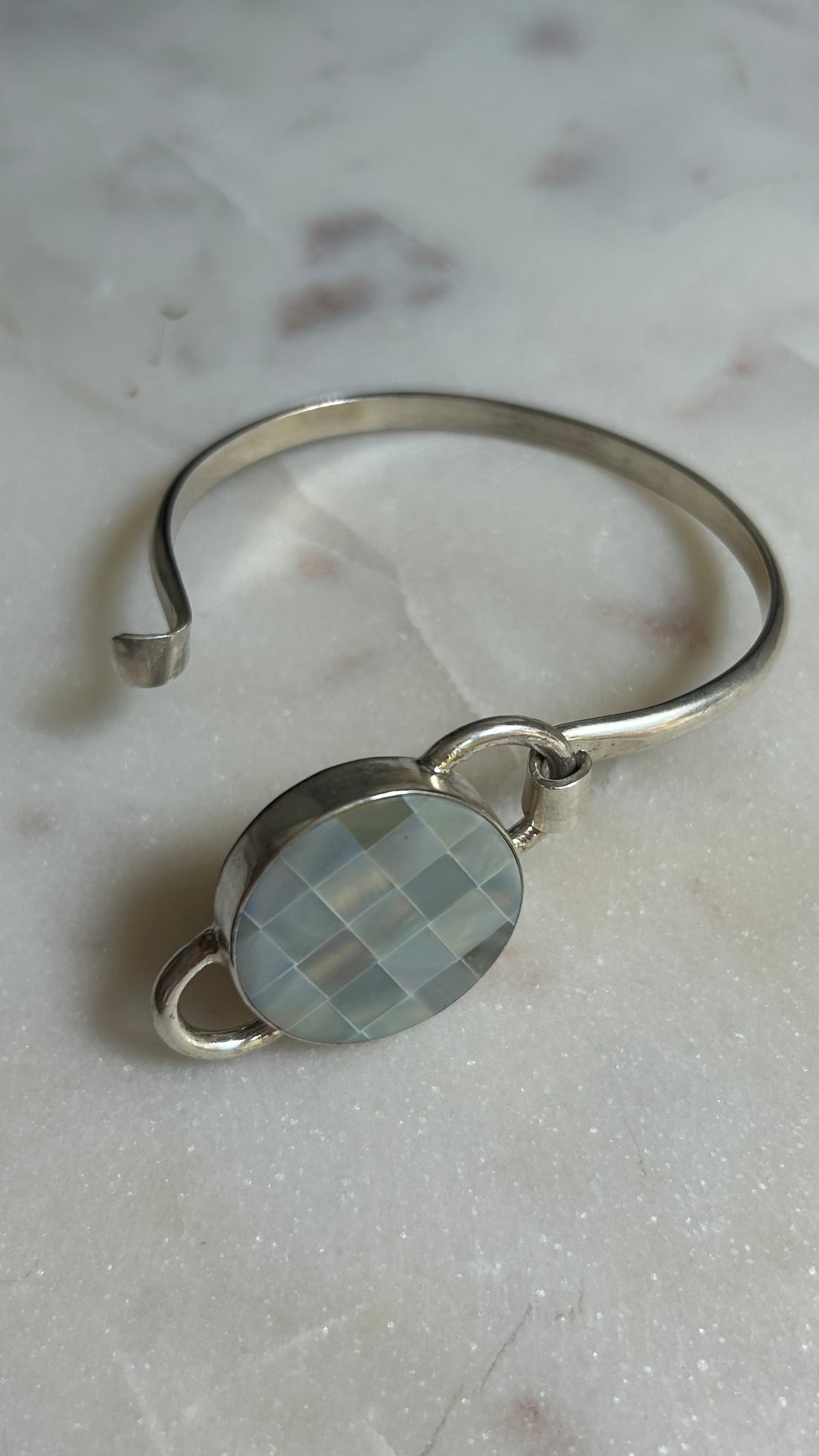Inlay shell cuff