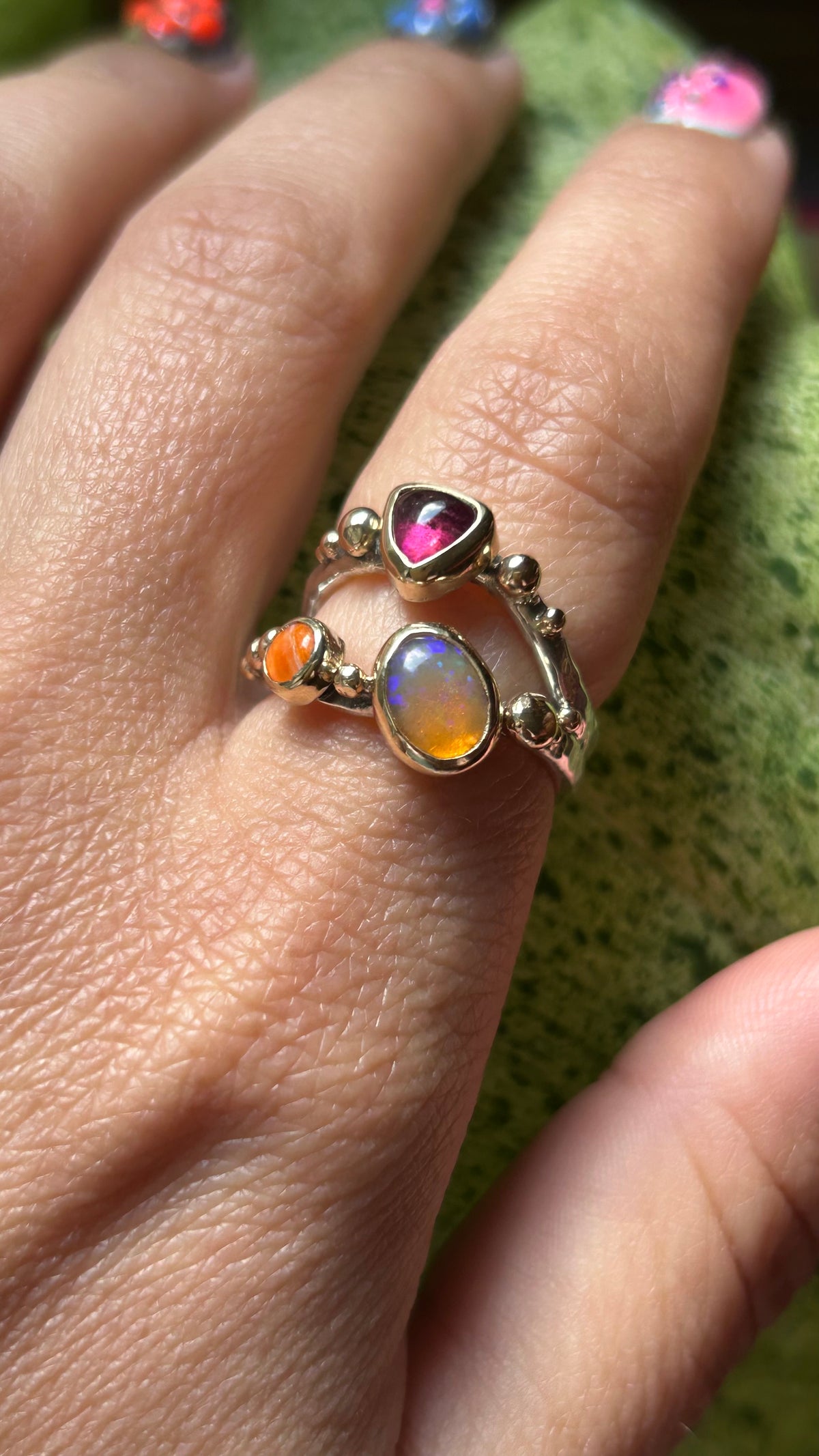 Wavy Baby Triple stone size 8
